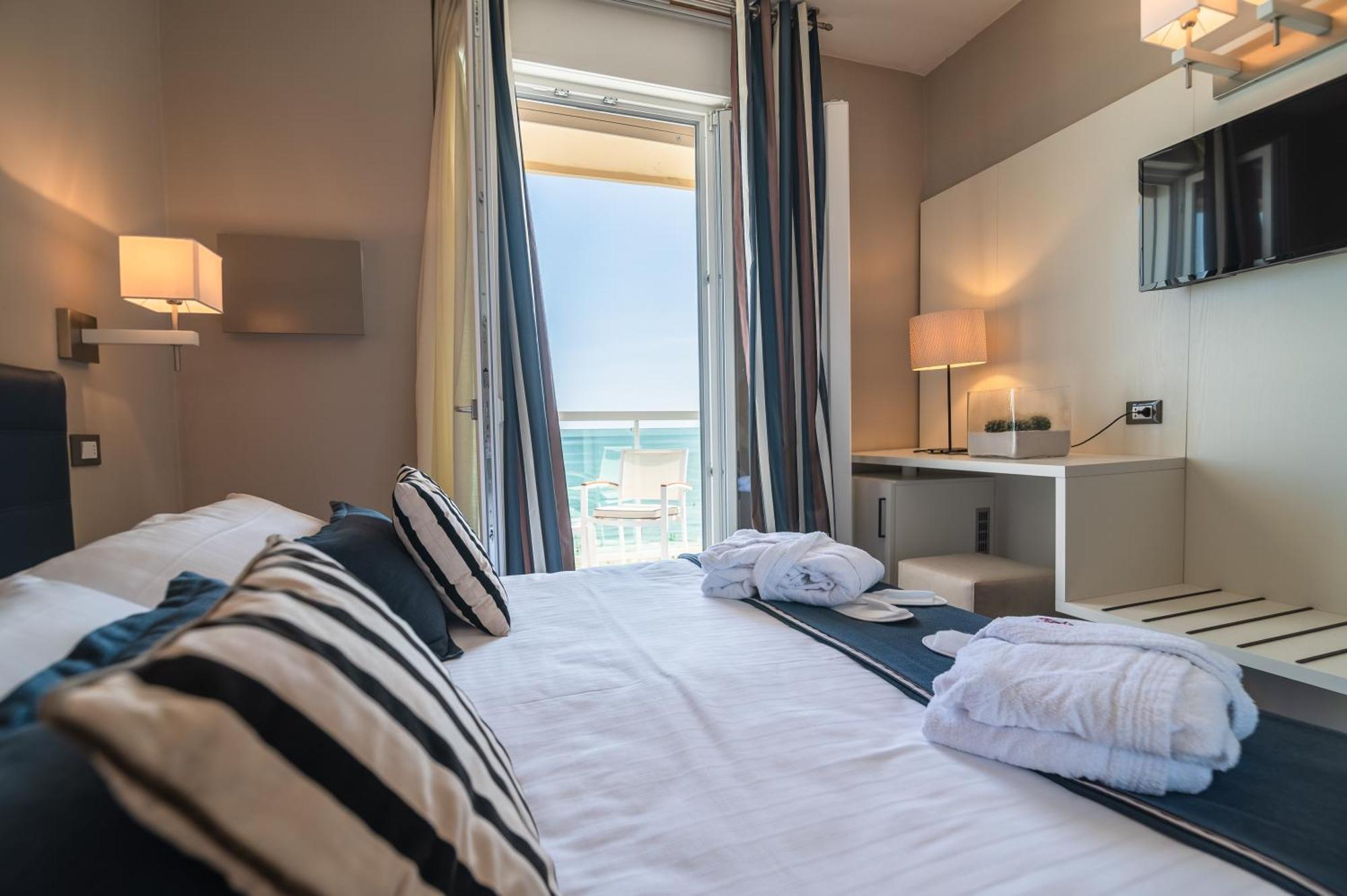 Hotel Anthony Lido di Jesolo Dış mekan fotoğraf