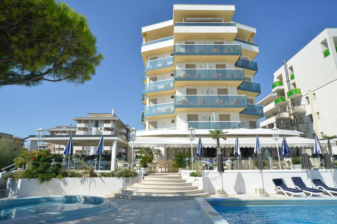 Hotel Anthony Lido di Jesolo Dış mekan fotoğraf